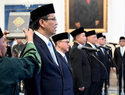 Presiden Prabowo Lantik Empat Menteri dan Satu Wakil Menteri Kabinet Merah Putih