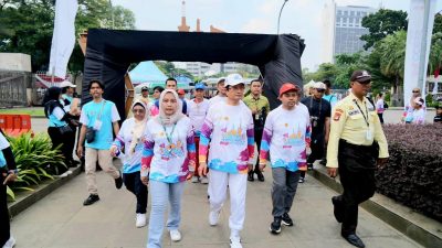 Menteri Agama RI–Imam Besar Istiqlal Suarakan Dukungan Total untuk UMKM Halal di Istiqlal Halal Walk 2025 Menteri Agama RI–Imam Besar Istiqlal Suarakan Dukungan Total untuk UMKM Halal di Istiqlal Halal Walk 2025