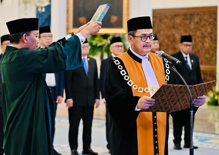 Presiden Prabowo Saksikan Pengucapan Sumpah Wakil Ketua Mahkamah Agung Bidang Non Yudisial