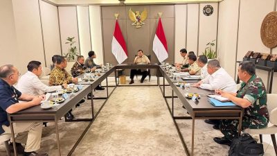 Presiden Prabowo Pimpin Rapat Khusus di Halim Sebelum Bertolak ke Australia