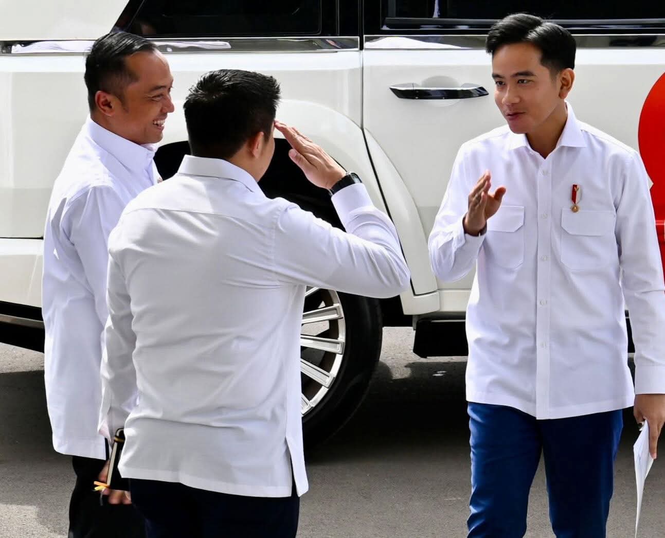 Presiden Prabowo Terima Laporan Wapres Gibran Usai Hadiri KTT G20 di Johannesburg