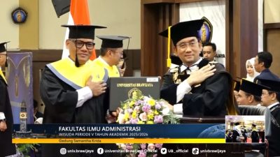 Sandang Gelar Doktor Brigjen Gidion Ikuti Prosesi Wisuda UB di Malang