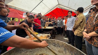 Wapres Tinjau Posko Pengungsian dan Permukiman Terdampak Banjir di Kabupaten Banjar