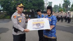 Kapolres Bogor Berikan Reward kepada ASN Polri