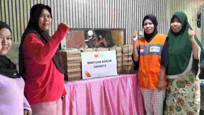 Cilincing Terendam Banjir, Rumah Zakat Salurkan Bantuan