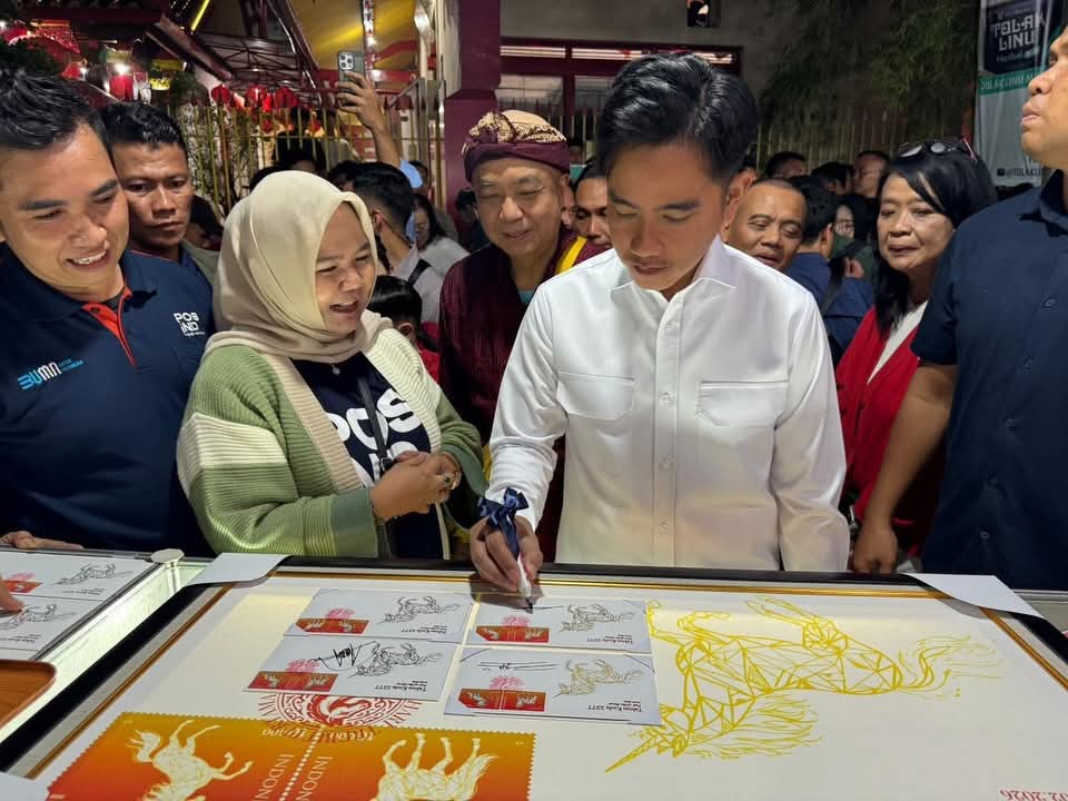 Meriahkan PasMeriahkan Pasar Imlek Semawis, Wapres Ajak Rawat Tradisi dan Keberagamanar Imlek Semawis, Wapres Ajak Rawat Tradisi dan Keberagaman