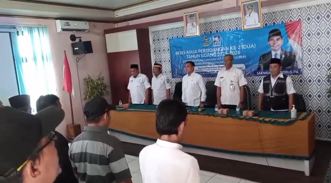 Feby Chrysandi Ketua Karang Taruna Sambut Hangat Kegiatan Reses Yang Di Gelar Mamun Murod Anggota DPRD Kab.Tangerang Praksi (PAN)