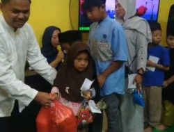 Kebersamaan dan Keberkahan Warnai Santunan Anak Yatim di Karang Tengah