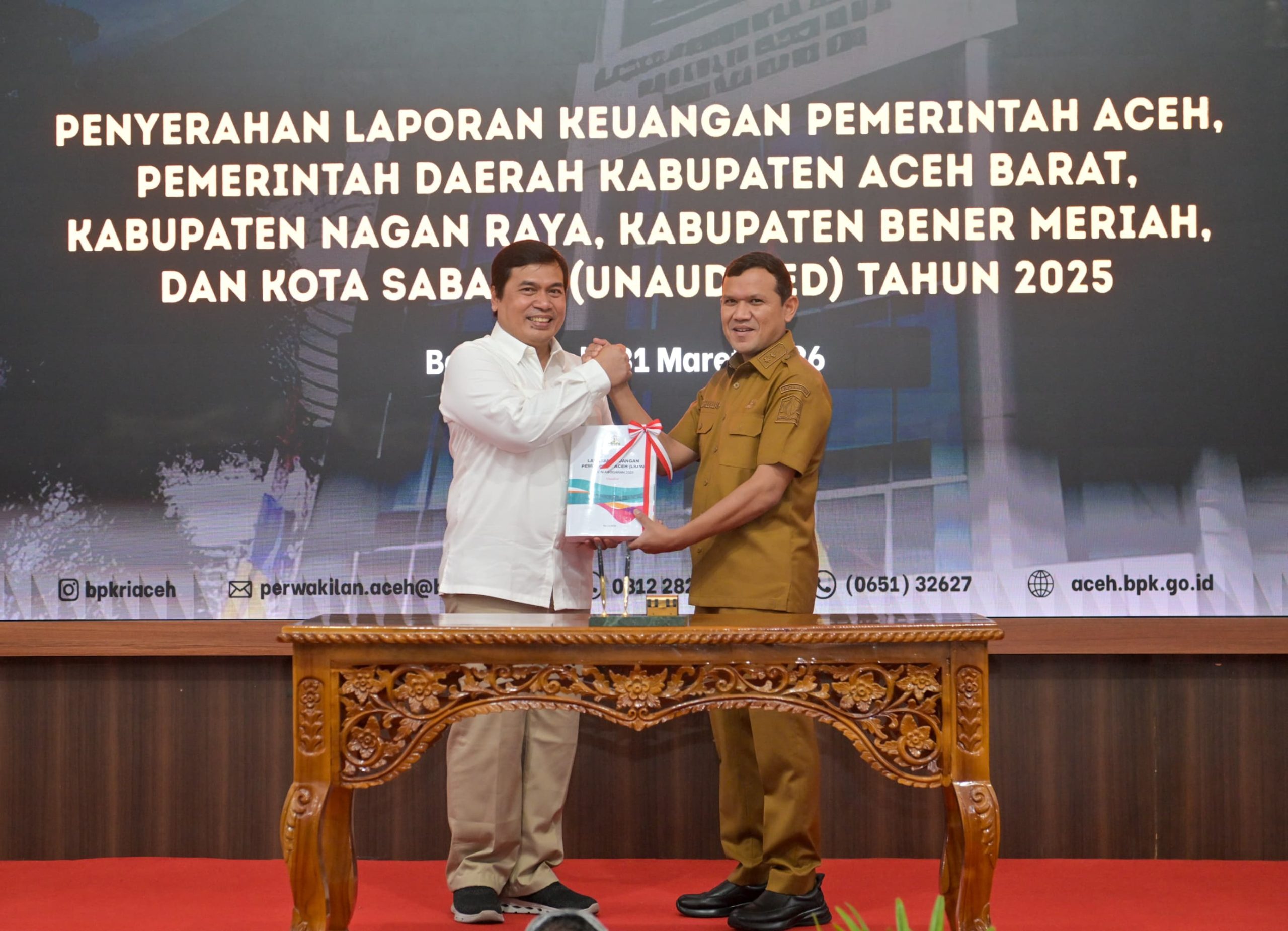 Wagub Aceh Tegaskan Komitmen Transparansi dalam Penyerahan Laporan Keuangan 2025