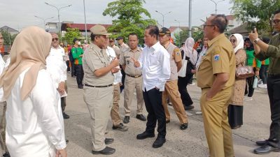 Kick Off Pilah Sampah di Rorotan, Kapolsek Pastikan Kegiatan Aman dan Didukung Penuh