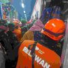 Rumah Zakat Terjunkan Relawan Bantu Evakuasi Korban Kecelakaan KRL di Bekasi Timur