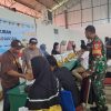 Sinergi TNI-Polri Sukseskan Penyaluran Bansos di Desa Lumpang